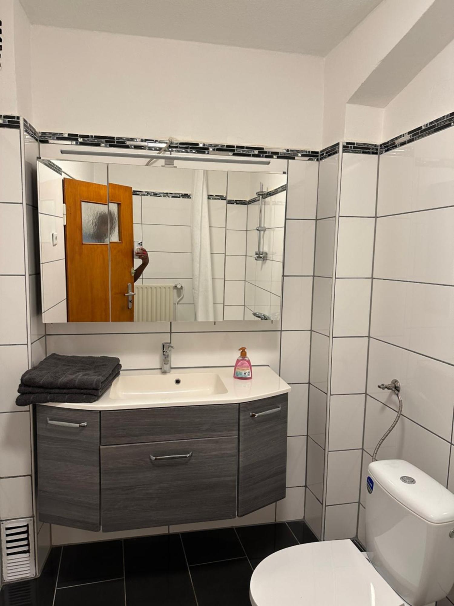 Holiday-Ferienwohnung Solingen-Mitte Exteriör bild
